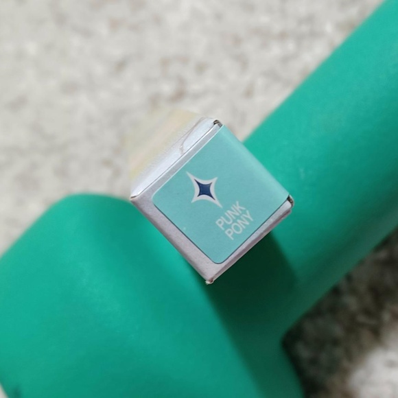 HALF MAGIC NEW Sparkle Stick Eye Crayon in Punk Pony - Picture 6 of 7